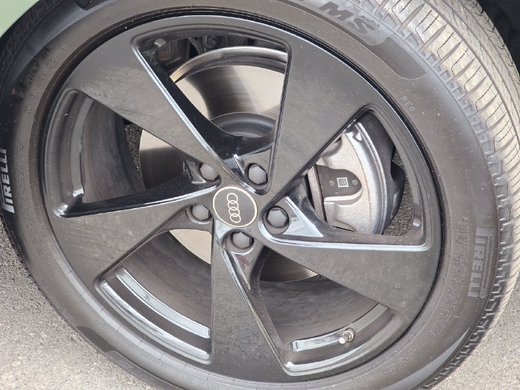 Certified 2025 Audi Q5 Prestige AWD/4WD image 10