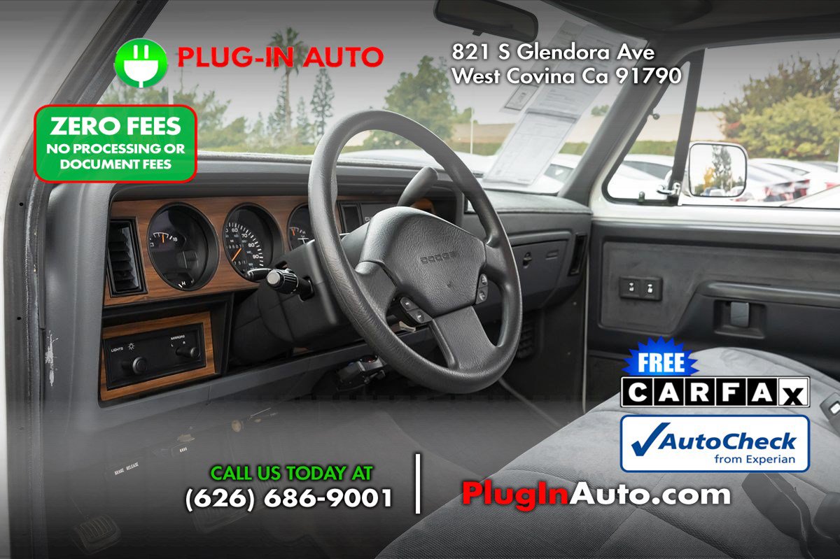 Used 1992 Dodge D/W Truck 250 RWD image 7