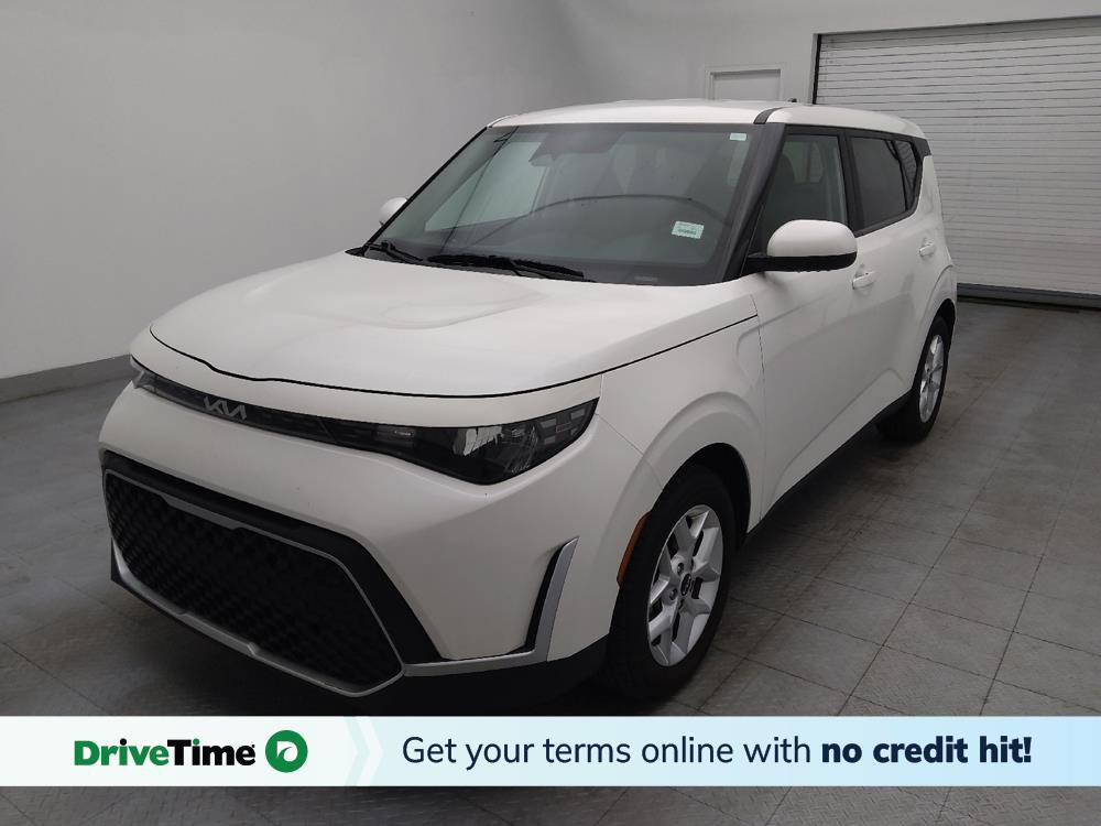 Used 2023 Kia Soul LX w/ LX Technology Package image 1