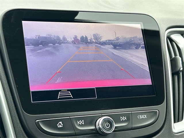 Used 2023 Chevrolet Malibu LT image 32