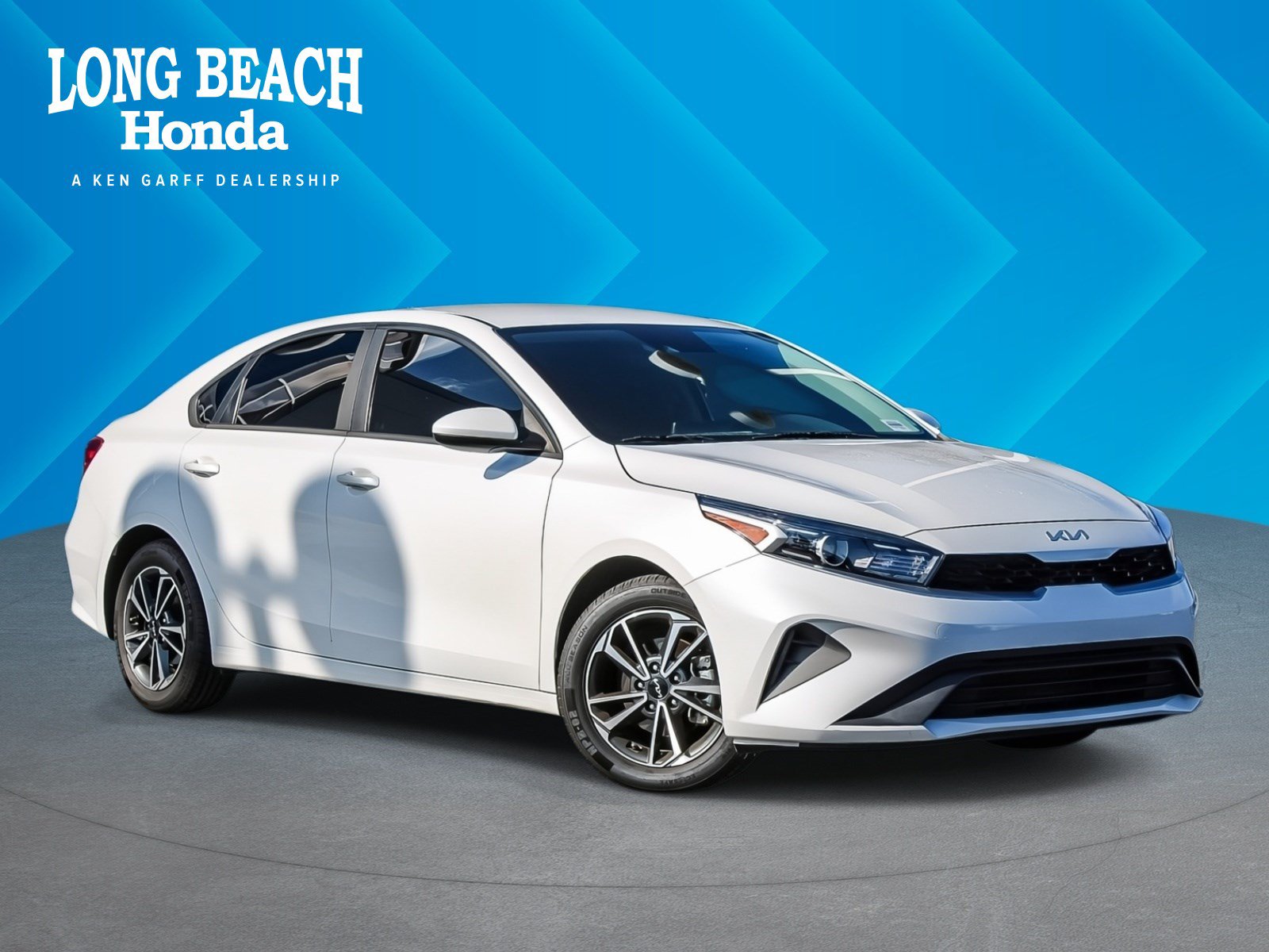 Used 2023 Kia Forte LXS FWD image 1