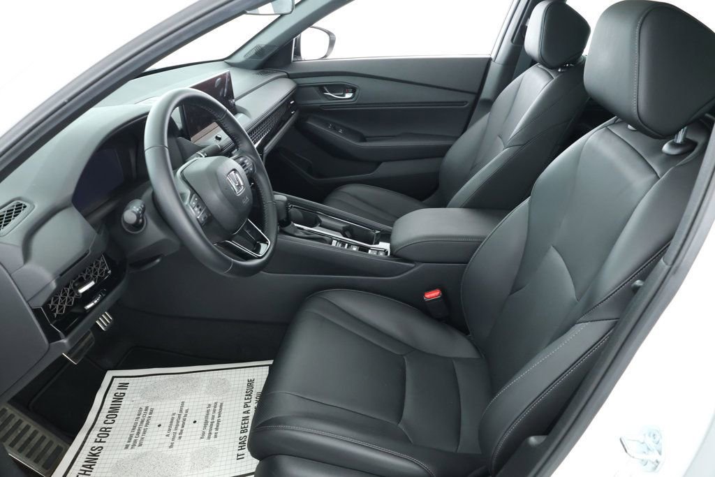 Used 2025 Honda Accord Sport image 19