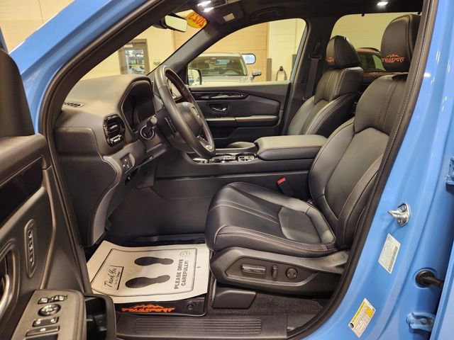 Certified 2023 Honda Pilot TrailSport image 11