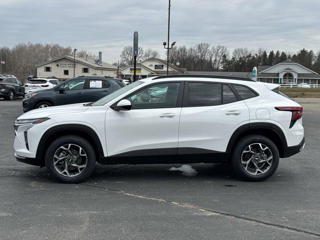 New 2025 Chevrolet Trax LT w/ Driver Confidence Package image 6