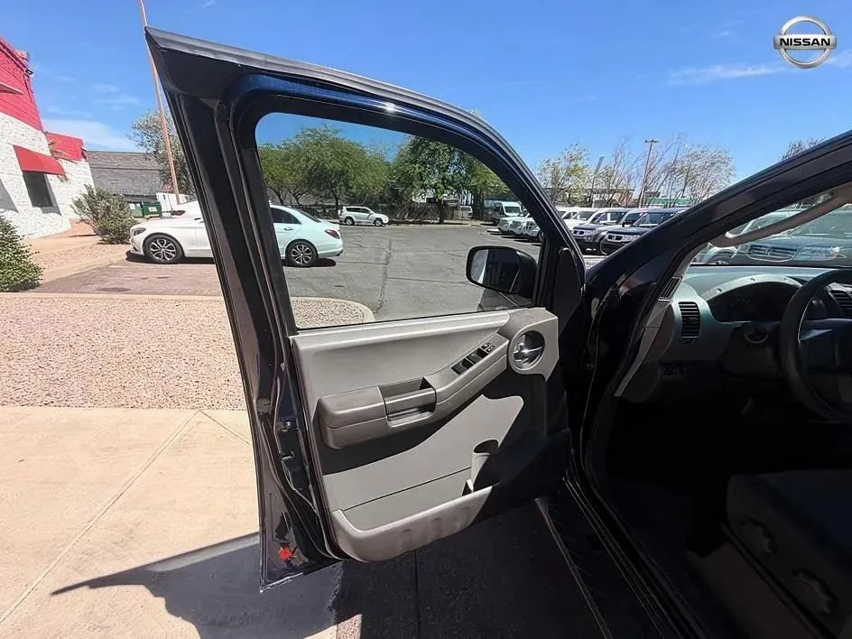 Used 2007 Nissan Xterra S w/ Utility Pkg RWD image 11