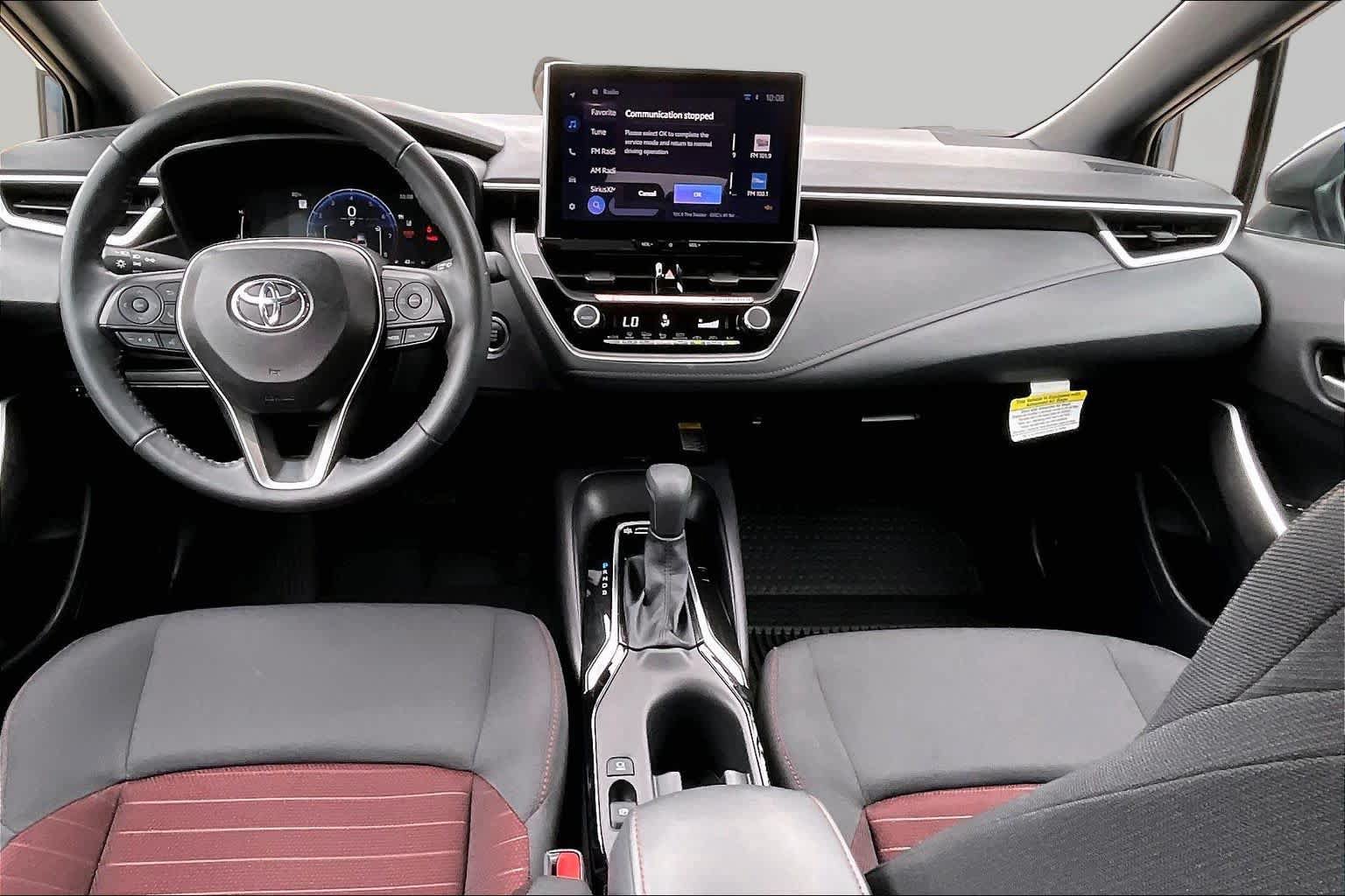 Used 2025 Toyota Corolla SE FWD image 15