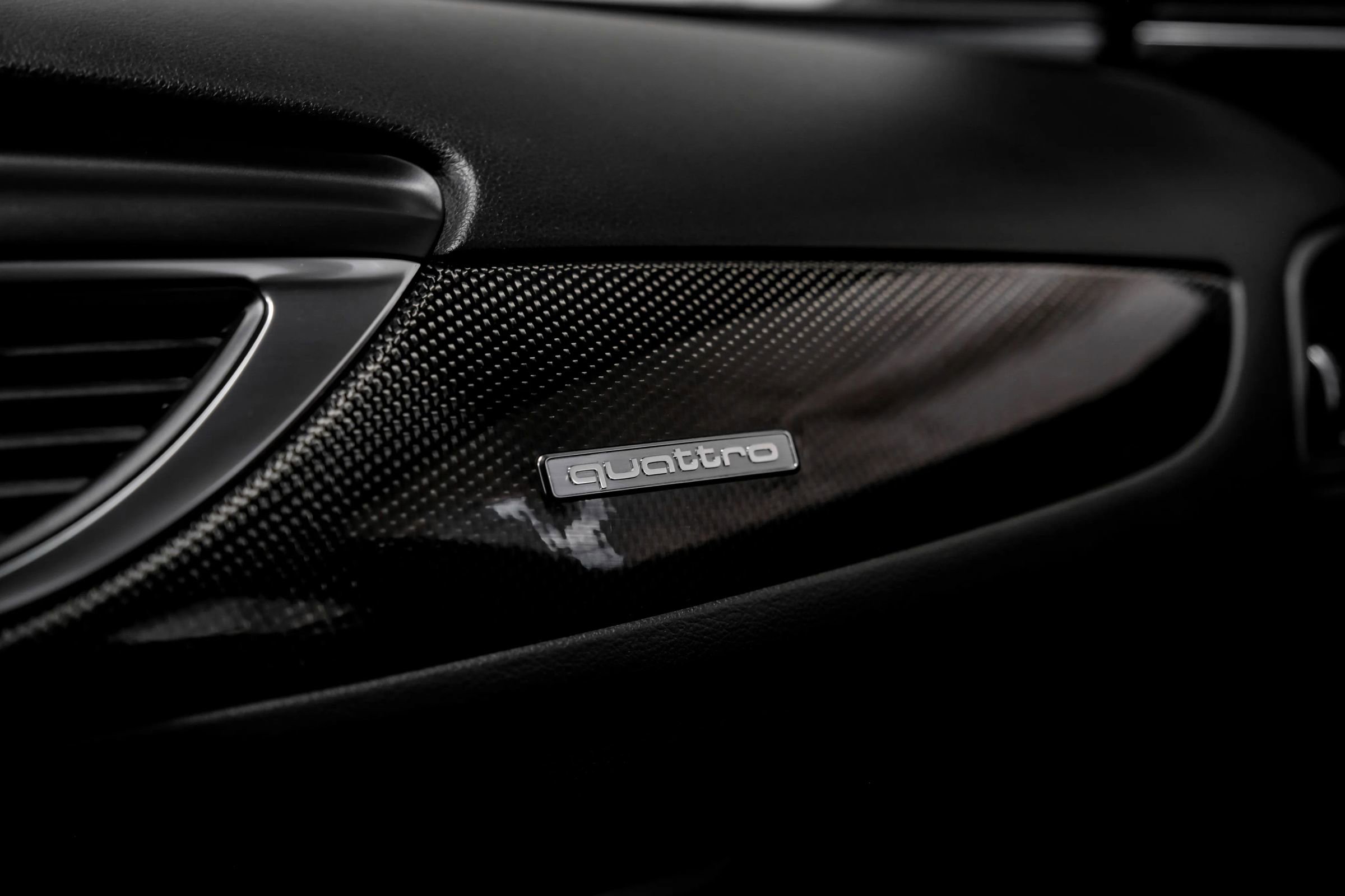 Used 2018 Audi S6 Premium Plus w/ S Sport Package AWD/4WD image 32