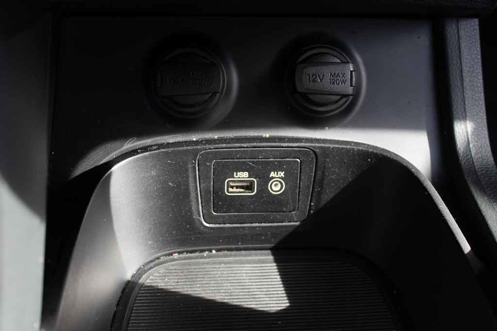 Used 2017 Hyundai Santa Fe Sport w/ 2.4L Value Package 06 FWD image 24