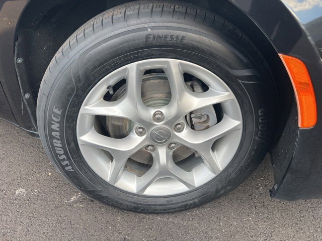 Used 2020 Chrysler Pacifica Limited image 10