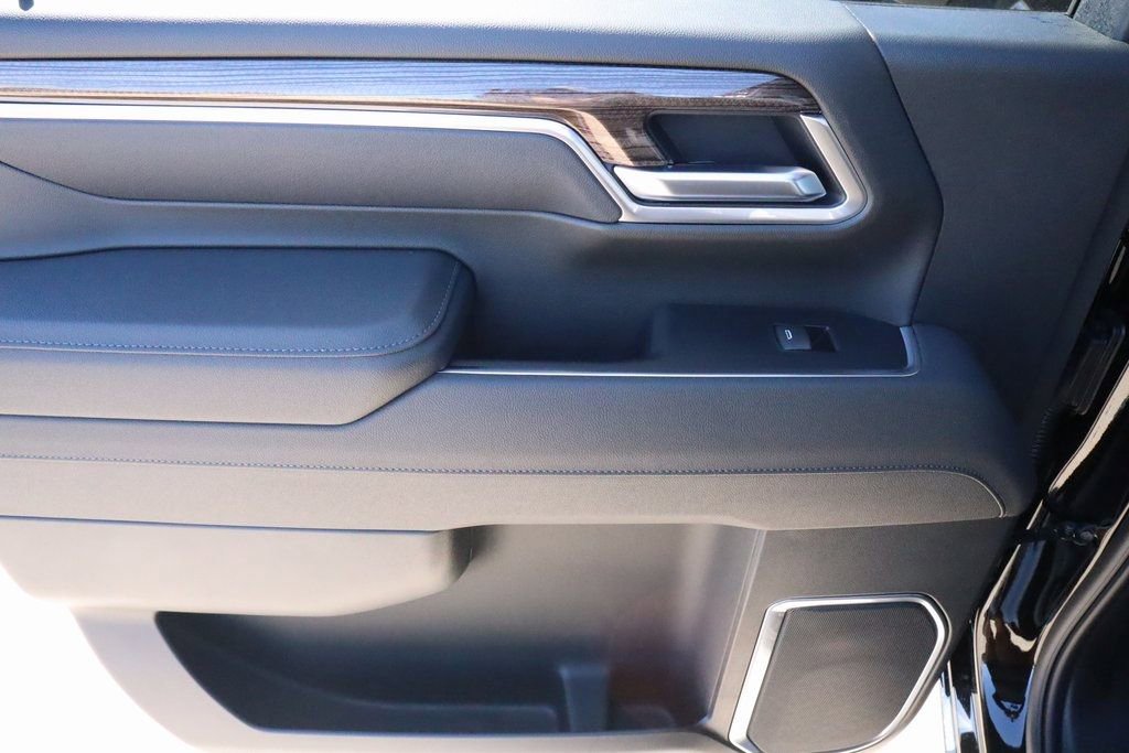 New 2026 Chevrolet Silverado 2500 LT w/ Trail Boss Package image 18