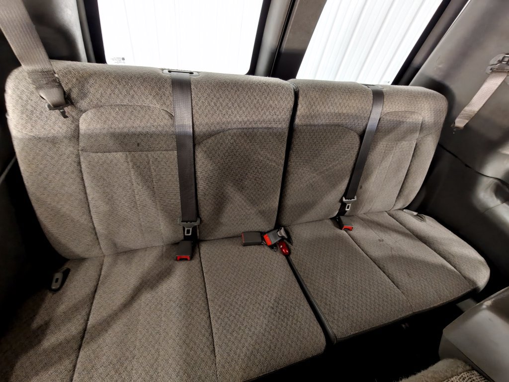 Used 2019 Chevrolet Express 3500 LS RWD image 27