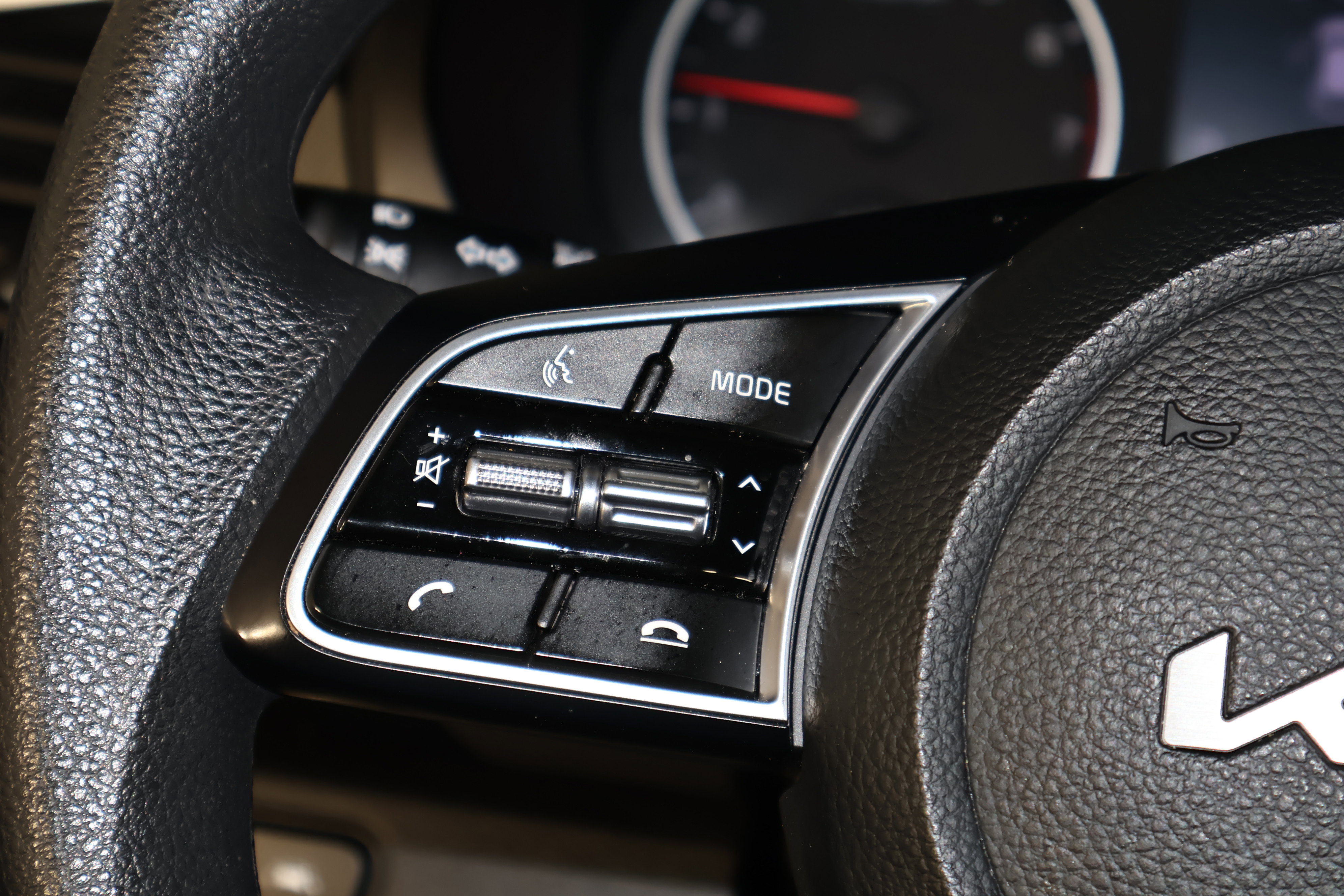 Used 2022 Kia Seltos LX image 20