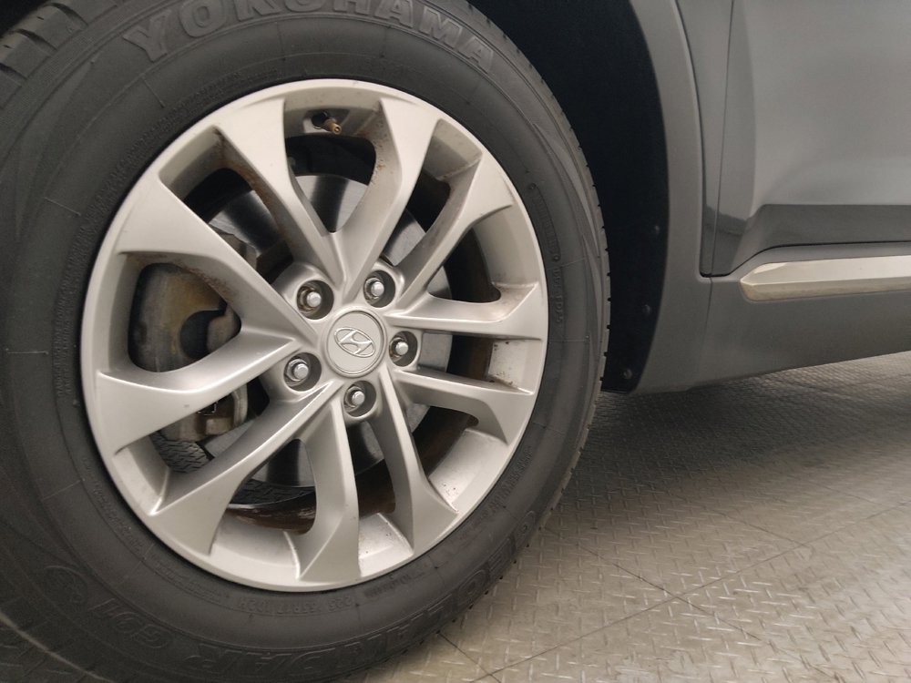 Used 2019 Hyundai Santa Fe SE w/ Cargo Package AWD/4WD image 31