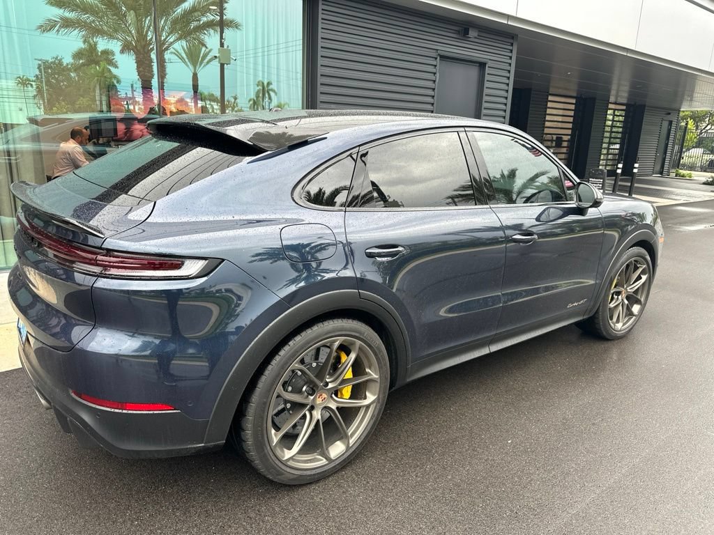Certified 2026 Porsche Cayenne Turbo GT AWD/4WD image 5