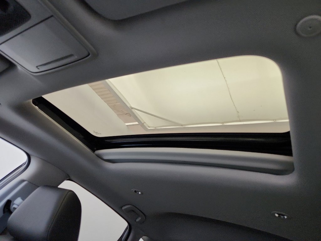 Certified 2025 Acura ADX FWD image 27