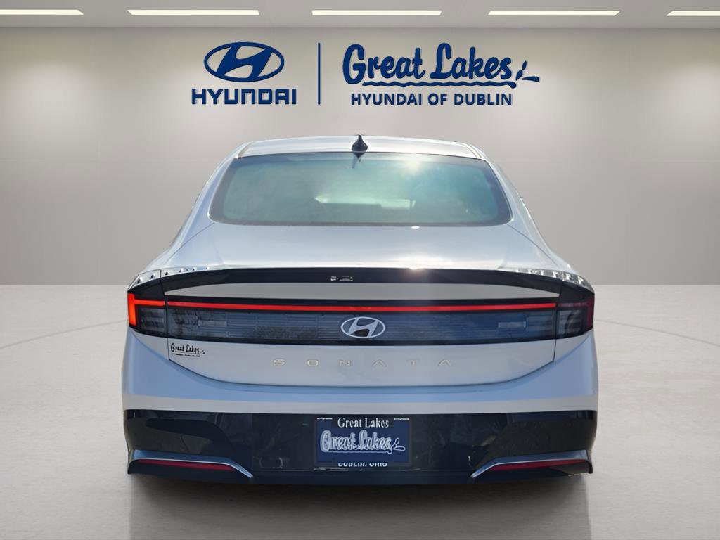 New 2026 Hyundai Sonata SEL FWD image 4