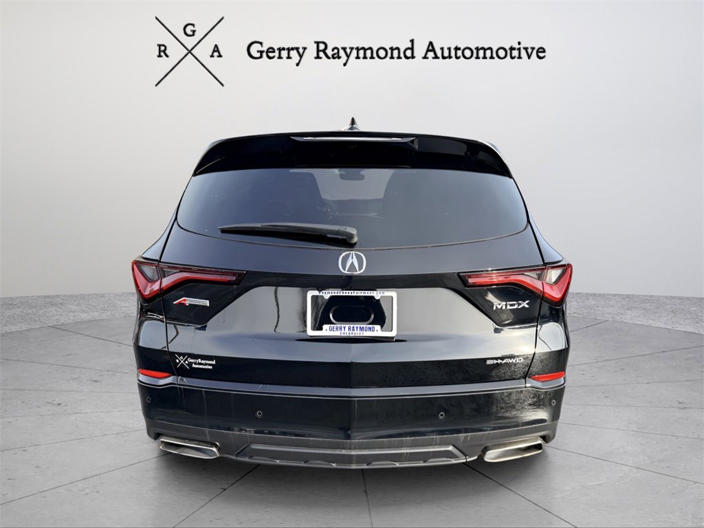 Used 2023 Acura MDX A-Spec image 5