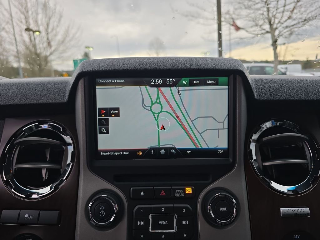 Used 2015 Ford F250 Lariat w/ Camper Package image 15