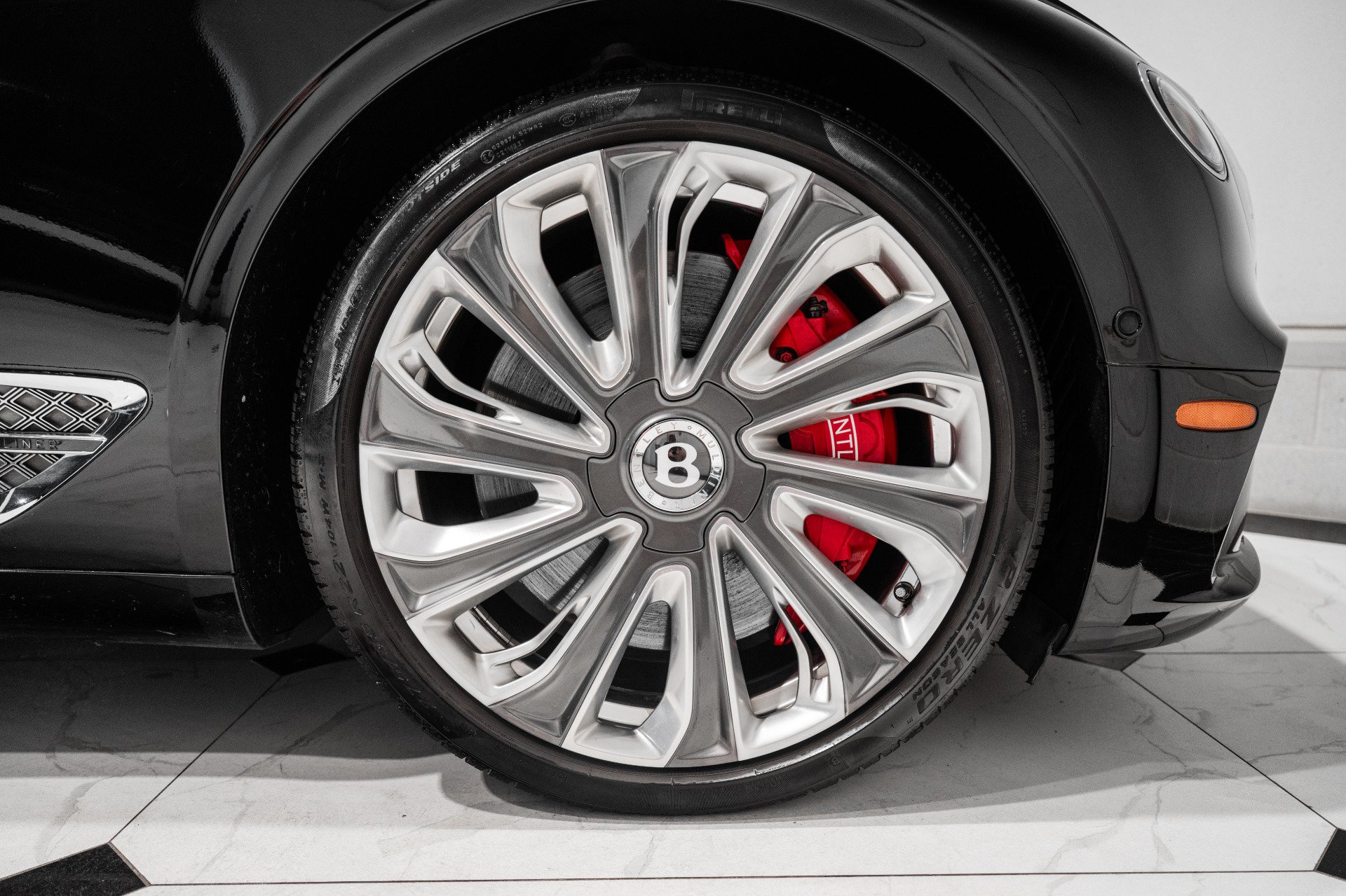 Used 2022 Bentley Continental GT AWD/4WD image 17