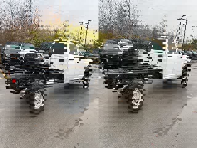 New 2026 RAM 5500 Tradesman w/ Chrome Appearance Group image 19