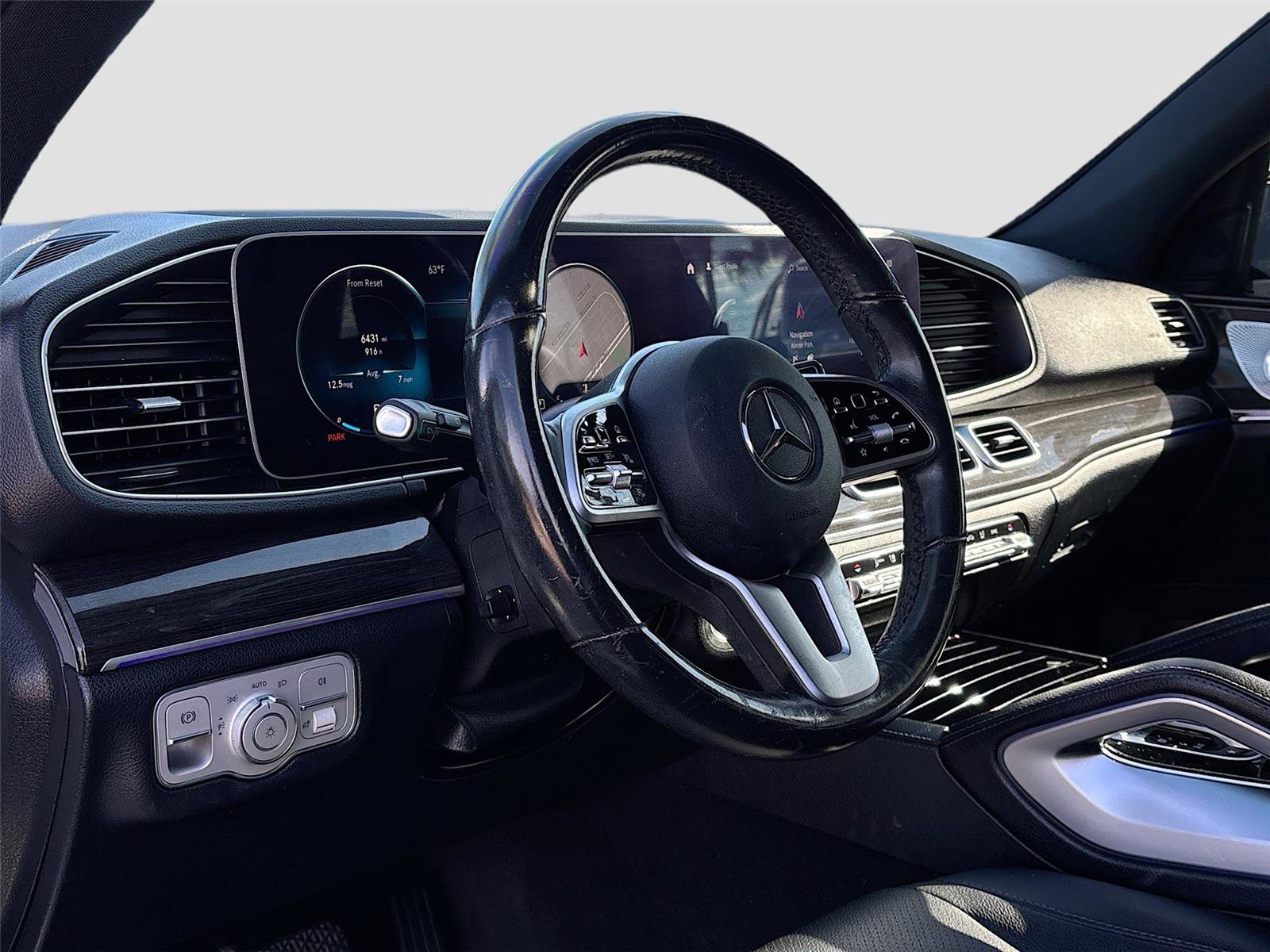 Used 2020 Mercedes-Benz GLE 350 w/ Premium Package image 9