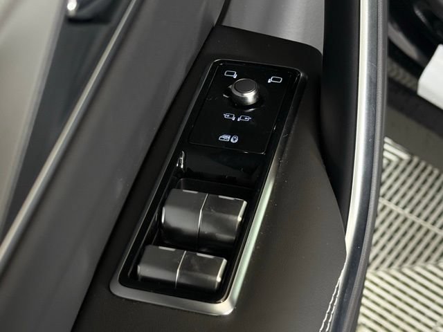 New 2026 Jaguar F-PACE R-Dynamic S AWD/4WD image 26