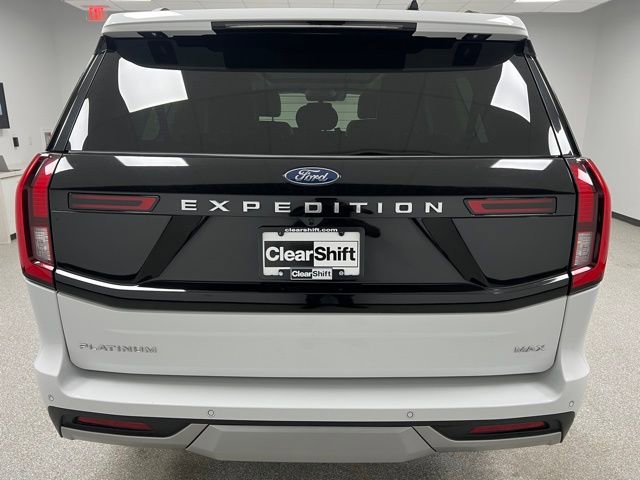 Used 2025 Ford Expedition Max Platinum AWD/4WD image 10