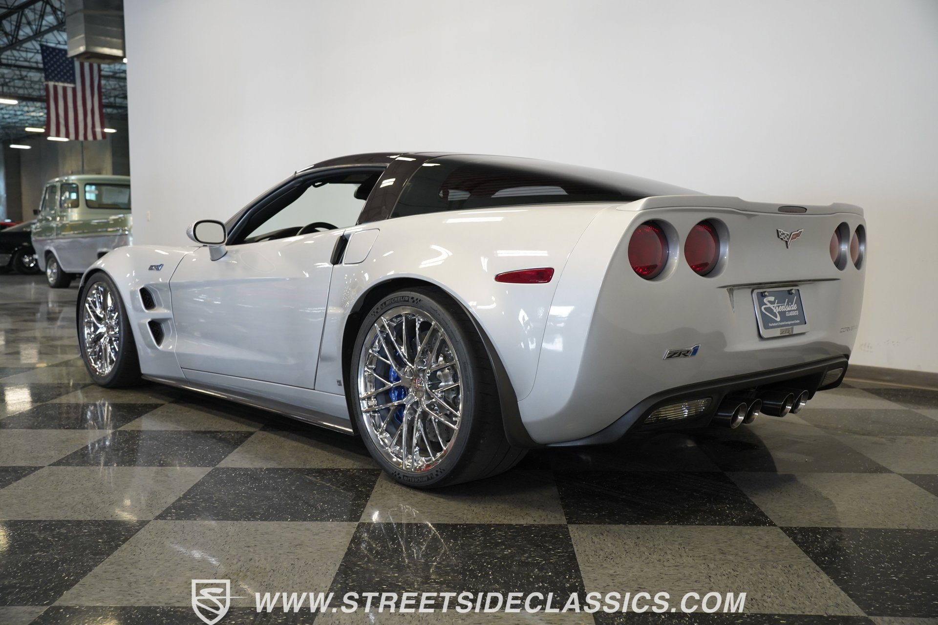 Used 2009 Chevrolet Corvette ZR1 w/ Preferred Equipment Group image 11