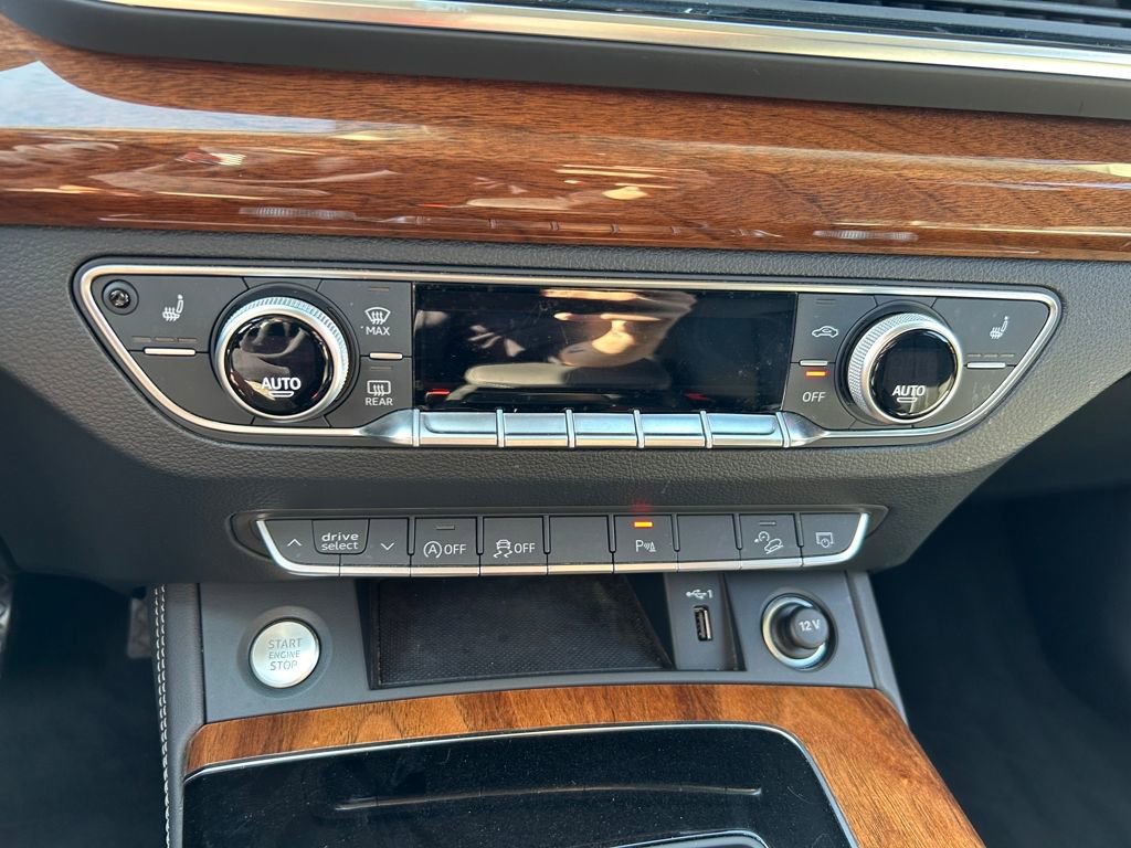 Used 2023 Audi Q5 2.0T Premium Plus w/ Premium Plus Package image 15