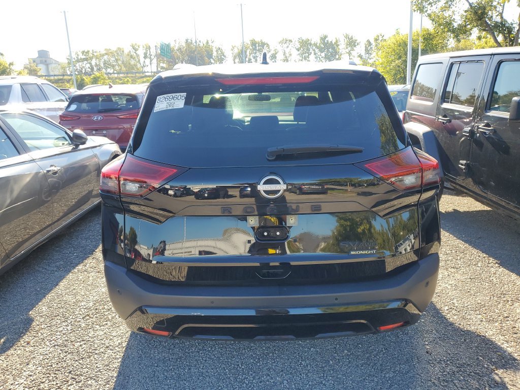 Certified 2023 Nissan Rogue SV w/ SV Premium B Package AWD/4WD image 18