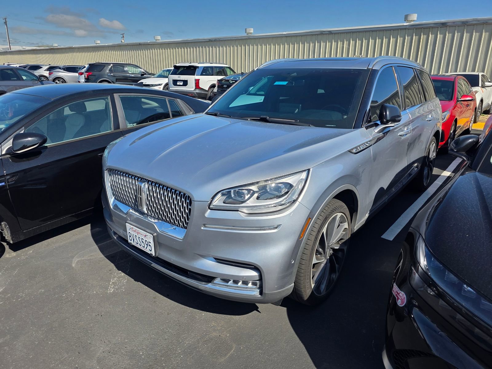 Used 2020 Lincoln Aviator Reserve AWD/4WD image 1
