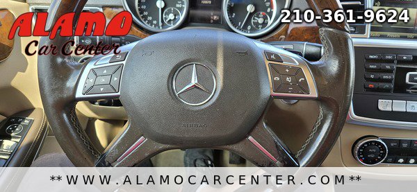 Used 2014 Mercedes-Benz GL 450 4MATIC w/ Lighting Package image 40