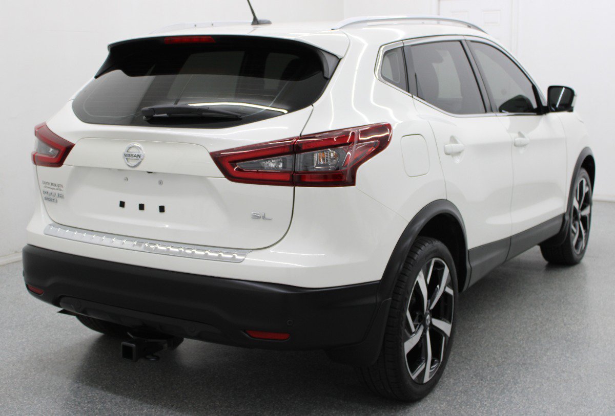 Used 2020 Nissan Rogue Sport SL FWD image 5