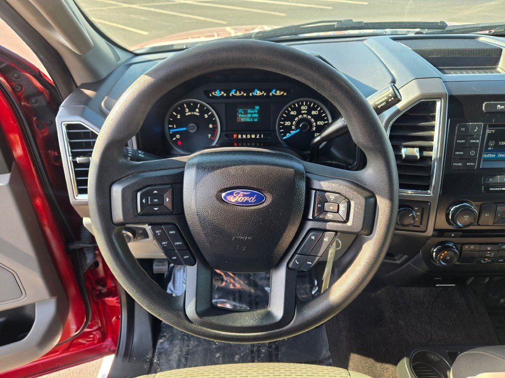 Used 2016 Ford F150 XLT image 32