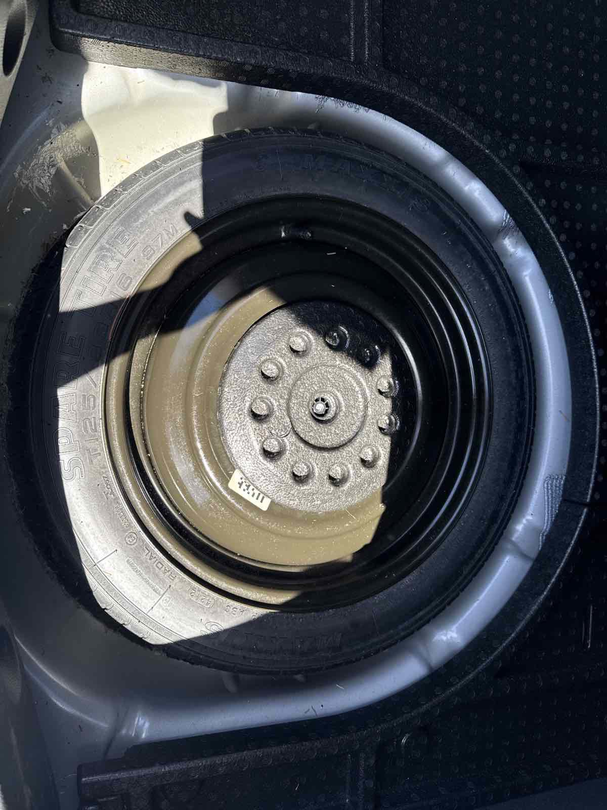 Used 2013 Ford Focus SE FWD image 16