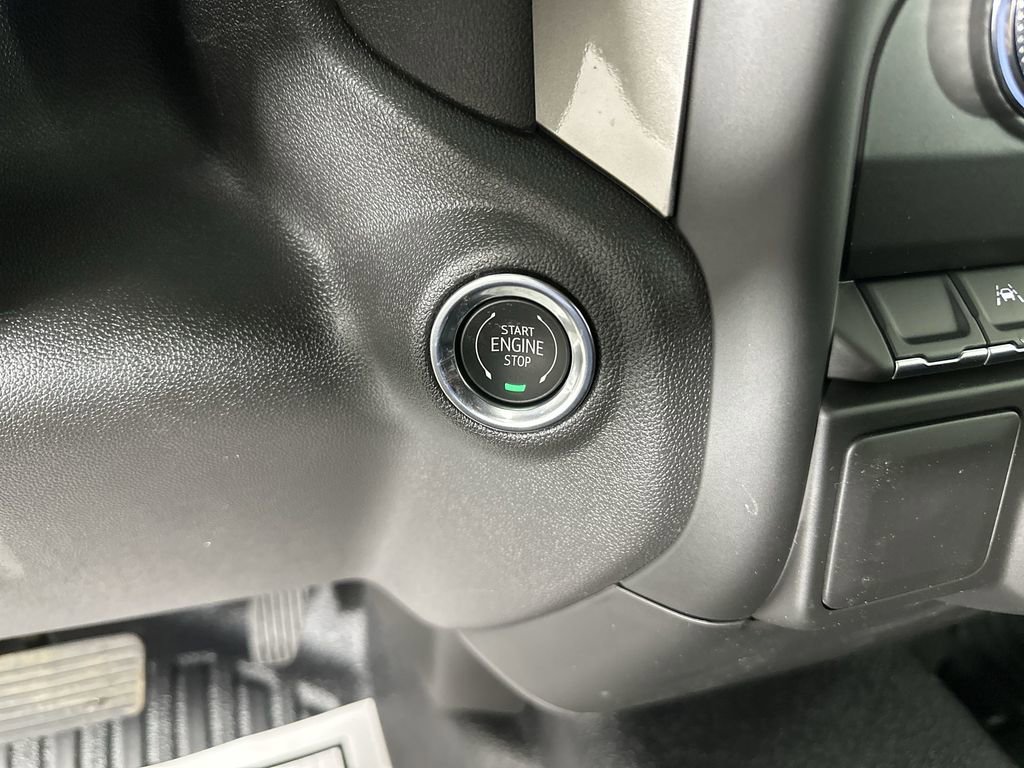 New 2026 GMC Sierra 1500 Pro w/ Pro Value Package image 18