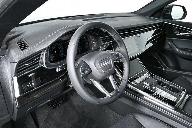 New 2025 Audi Q8 Premium Plus image 4