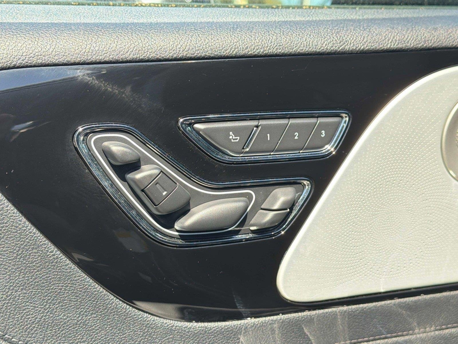 Used 2025 Lincoln Aviator Reserve w/ Equipment Group 201A AWD/4WD image 38