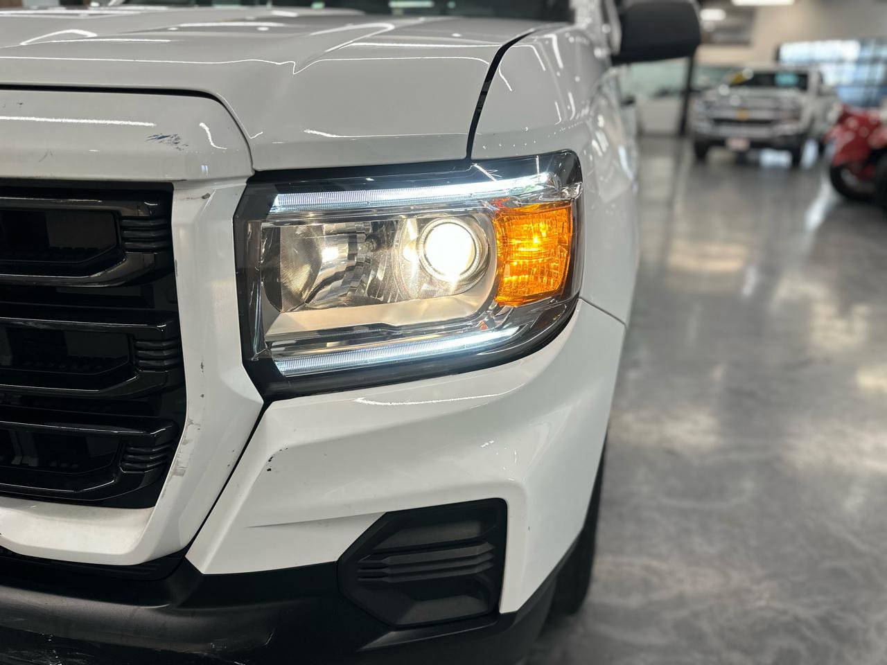 Used 2021 GMC Canyon Elevation Standard RWD image 10