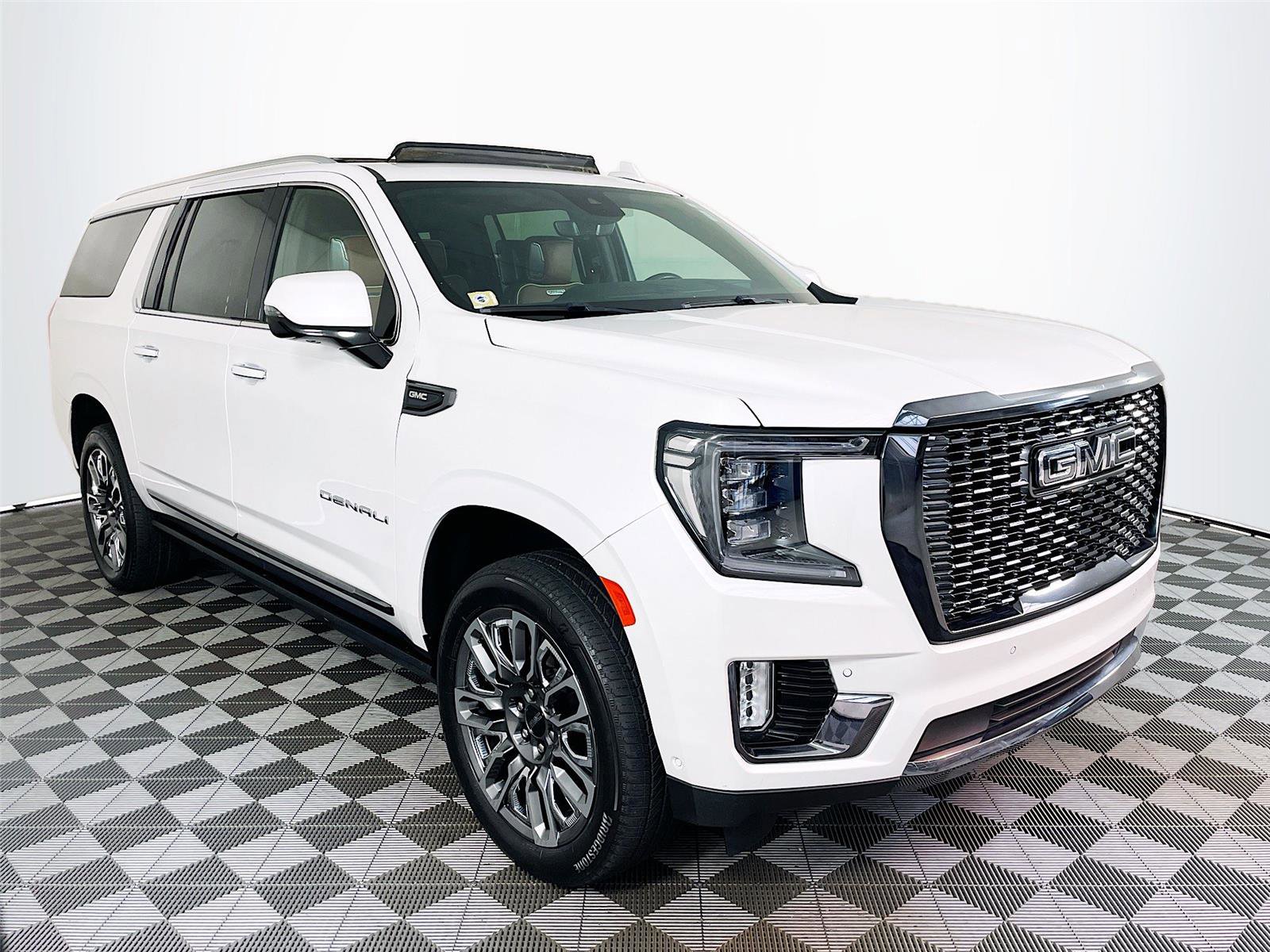 Used 2023 GMC Yukon XL Denali Ultimate