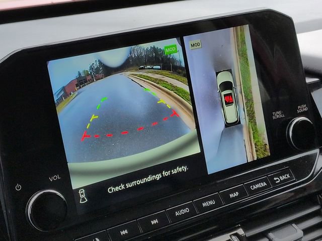 Used 2023 Nissan Pathfinder SL image 36