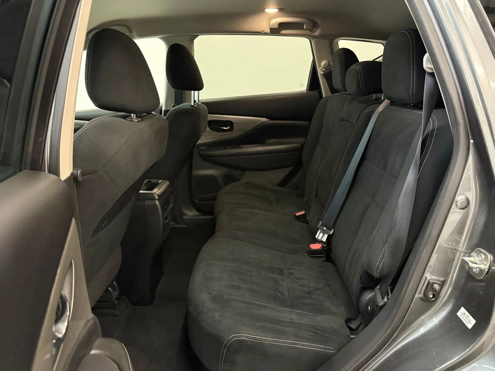 Used 2016 Nissan Murano SV image 20