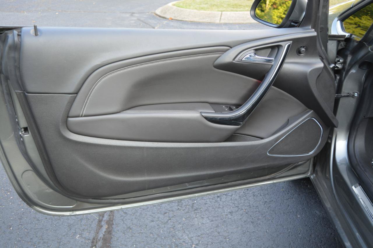 Used 2018 Buick Cascada Premium FWD image 11