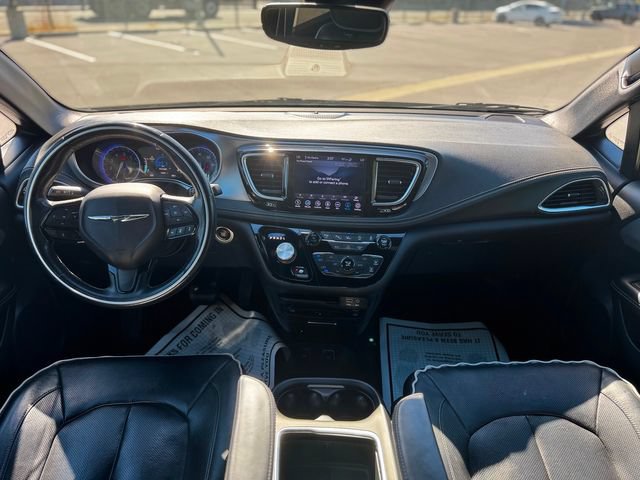 Used 2018 Chrysler Pacifica Limited w/ Advanced Safetytec Group FWD image 50