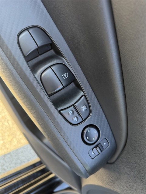 Used 2024 Nissan Altima 2.5 SV image 18