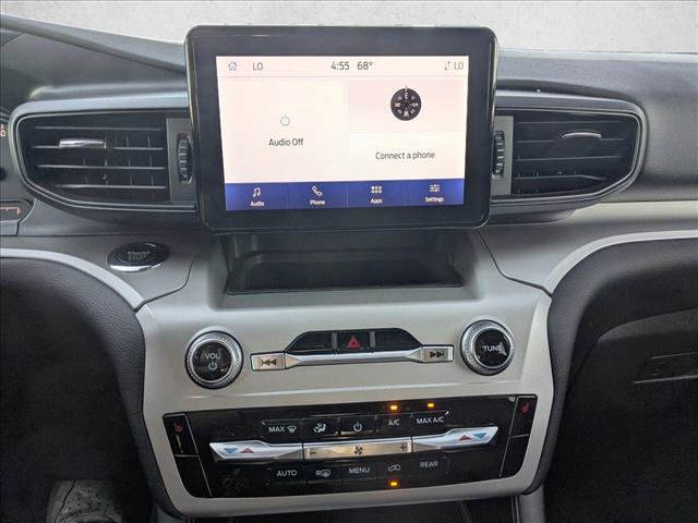 Used 2023 Ford Explorer XLT image 16