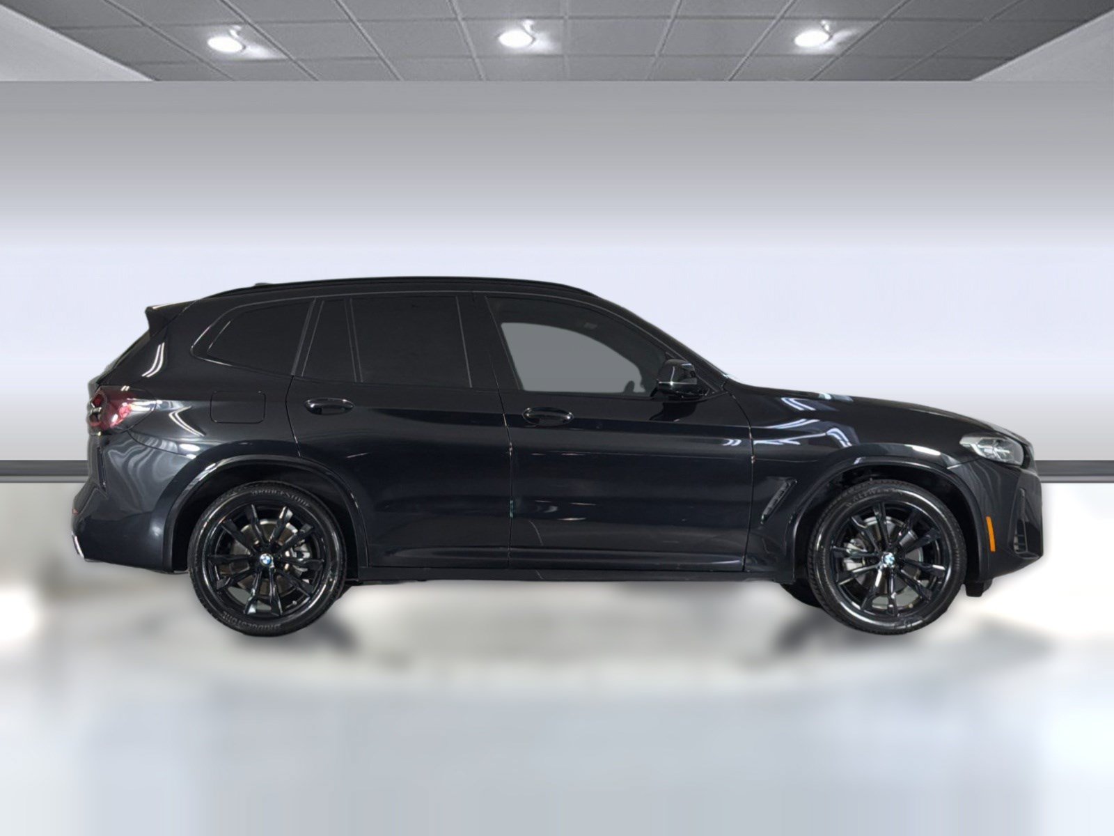 Used 2024 BMW X3 xDrive30i w/ M Sport Package AWD/4WD image 7