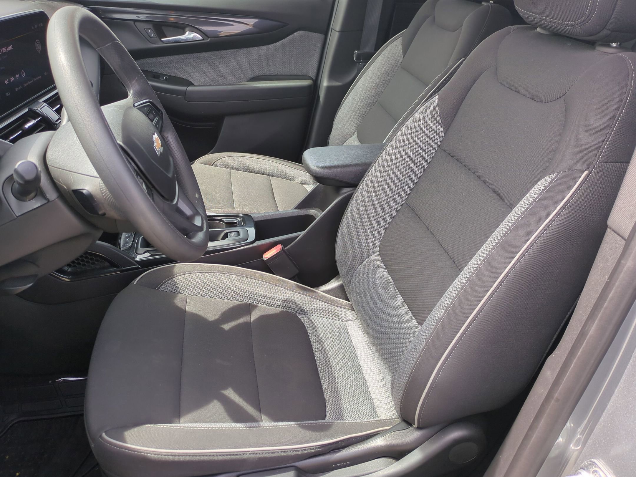 Certified 2025 Chevrolet TrailBlazer LT AWD/4WD image 16