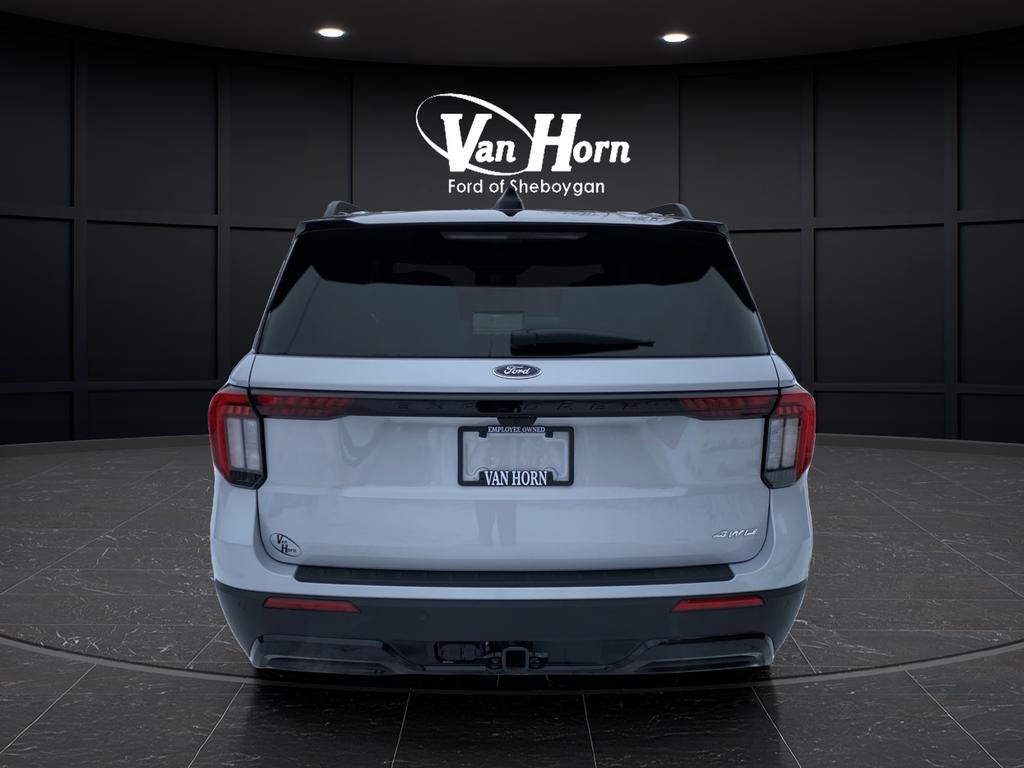New 2026 Ford Explorer ST-Line w/ ST-Line Street Pack image 15