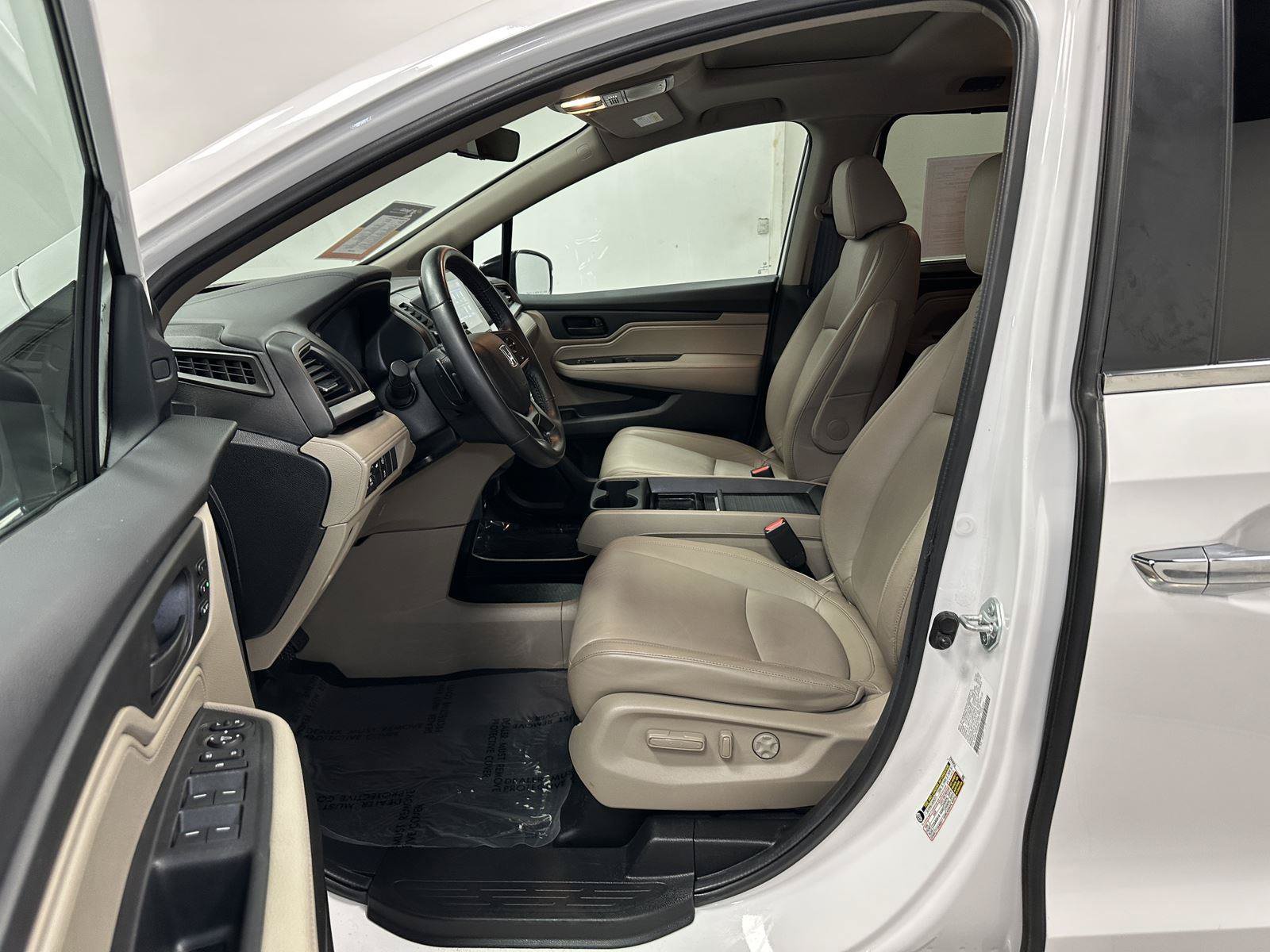 Used 2024 Honda Odyssey EX-L image 22